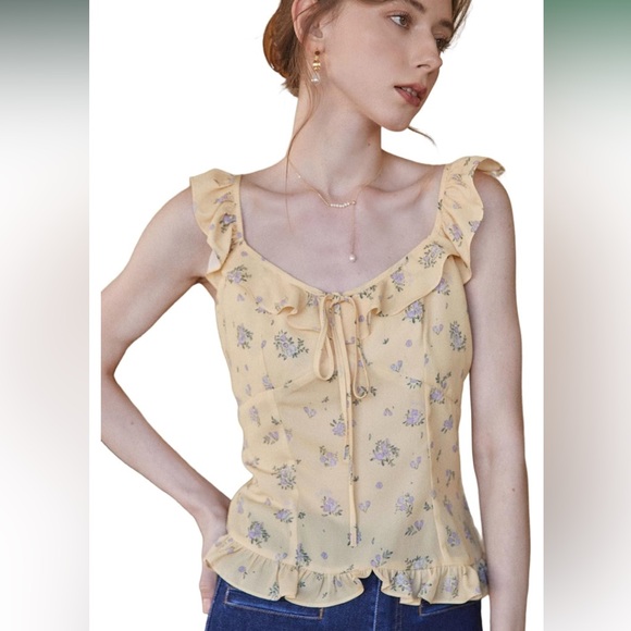 Simple Retro Floral Top - Picture 4 of 7